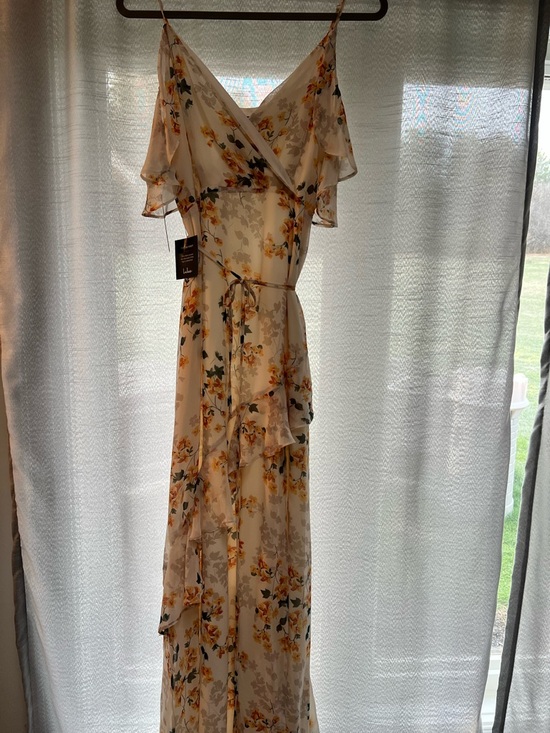 Lulus Dresses & Skirts - Lulus Cream Floral Chiffon Maxi Dress Wedding Guest Size L NWT